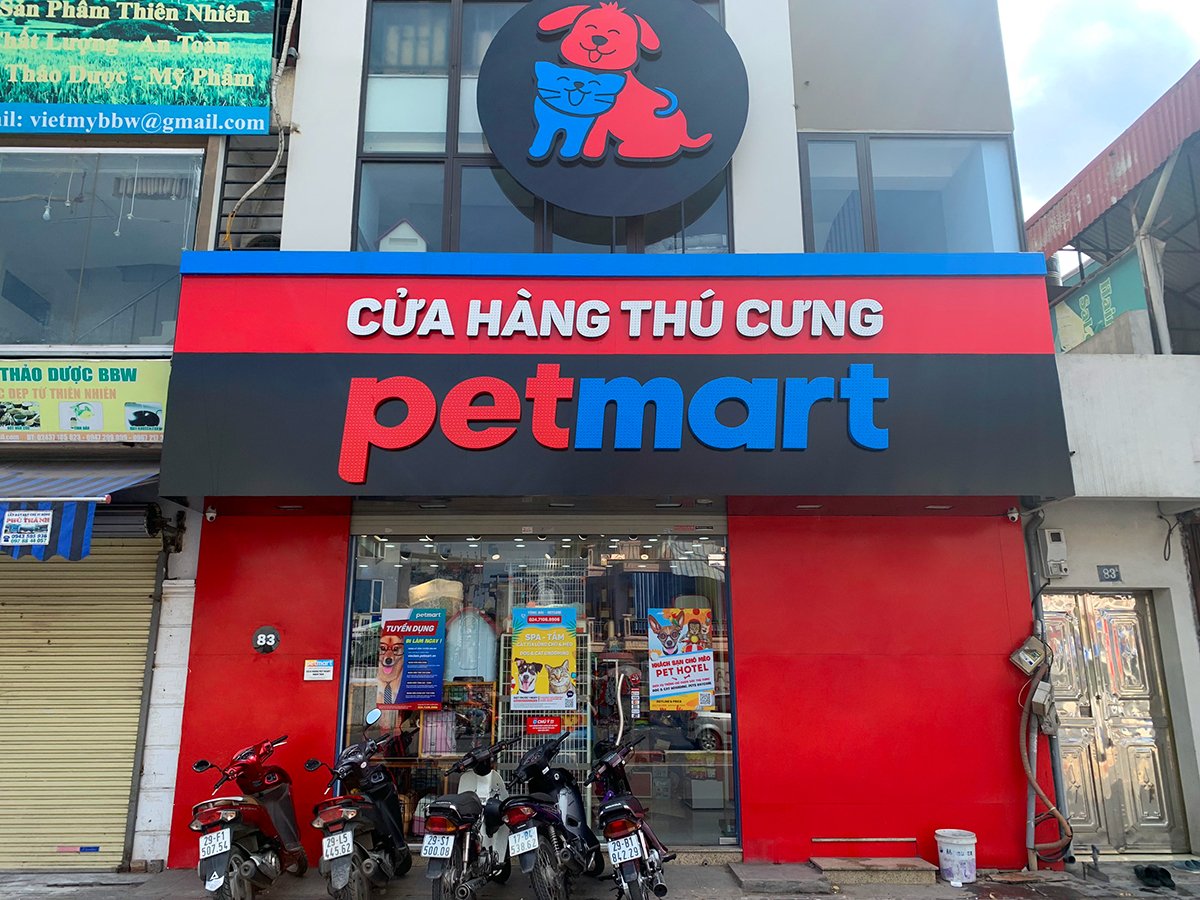 Cửa hàng thú cưng đồ dùng, thức ăn, dịch vụ tắm cắt tỉa lông chó mèo Pet Mart - Số 83 Nghi Tàm, Quận Tây Hồ, Hà Nội